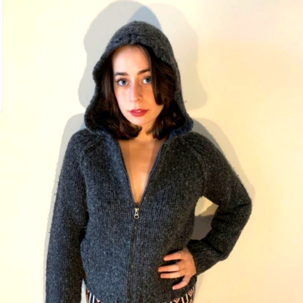 ABERCROMBIE & FITCH WOOL SWEATER